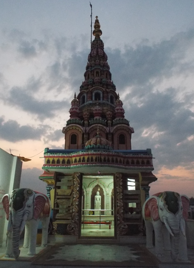 Jain temple, Digras,  Yavatmal